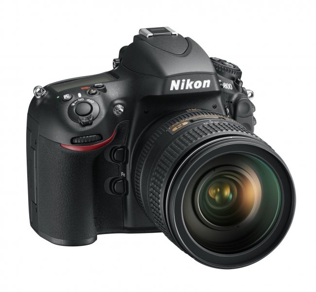 D800_24_120_front34r