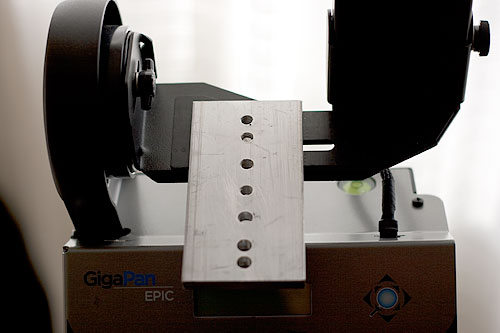 The long plate The longer version of the plate allows for more variable placement